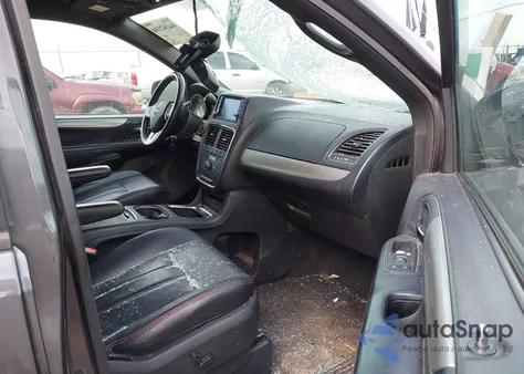 2018 Dodge Grand Caravan Gt from USA, damaged, VIN 2C4RDGEG3JR345329